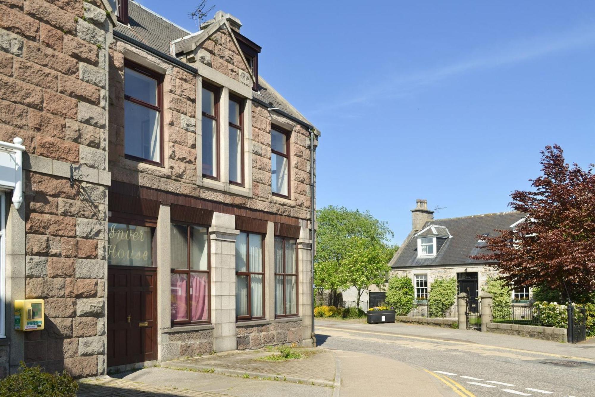 Inver House Apartment Inverurie Exterior photo